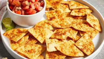 How Many Calories in Mexican Restaurant Tortilla Chips?